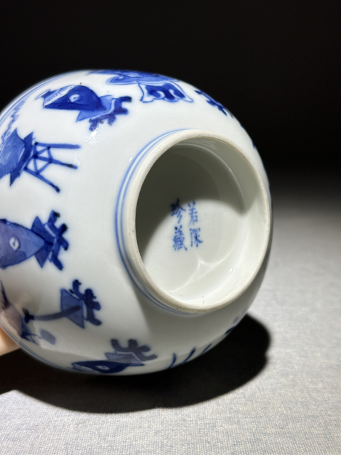 古玩陶瓷清中期青花博古清供圖墩式碗拍賣,當前價格2588元