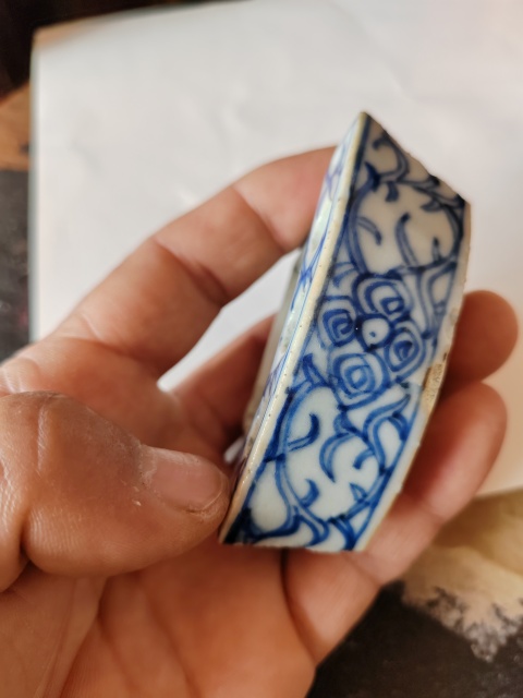 古玩陶瓷青花花卉紋筆架拍賣,當前價格588元