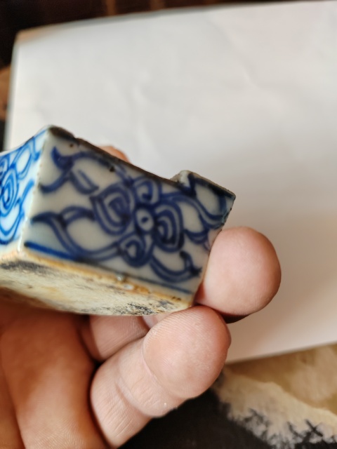 古玩陶瓷青花花卉紋筆架拍賣,當前價格588元