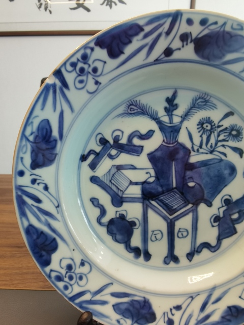 古玩陶瓷康熙青花博古圖折沿盤拍賣,當前價格500元
