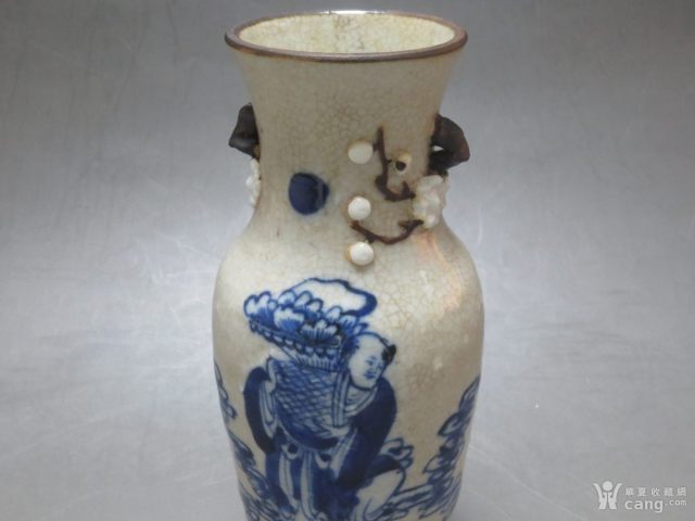 古玩陶瓷哥釉青花人物紋雙耳瓶拍賣,當前價格2388元