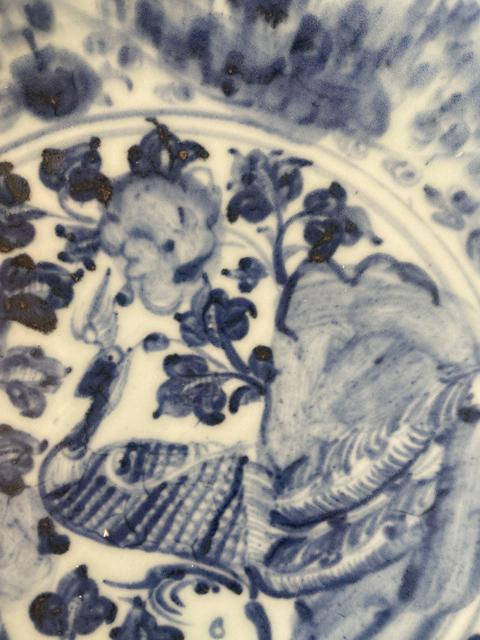 古玩陶瓷正德青花鳳凰牡丹盤拍賣，當前價格3000元