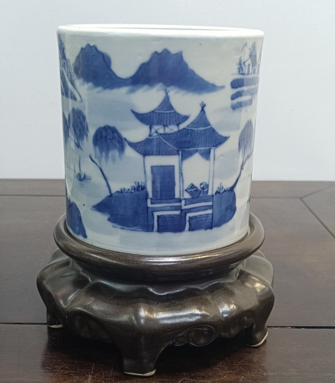 古玩陶瓷清代精品青花亭臺山水紋大筆海拍賣，當前價格7000元