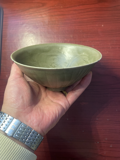 古玩陶瓷金村窯青釉刻花斗笠碗拍賣,當(dāng)前價格2588元