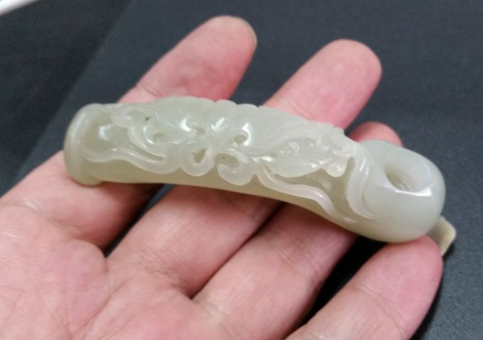 古玩玉器和田玉雕“蝙蝠”拍賣,當前價格380元
