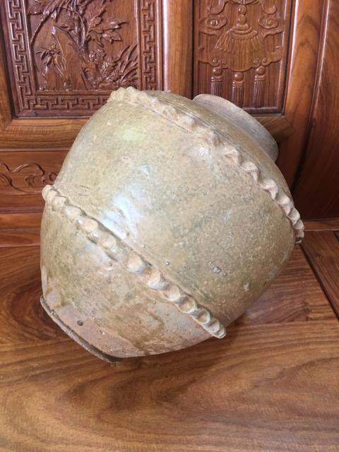 古玩陶瓷（館藏級(jí)）波浪釘青釉大罐（館藏精品）拍賣，當(dāng)前價(jià)格2888元