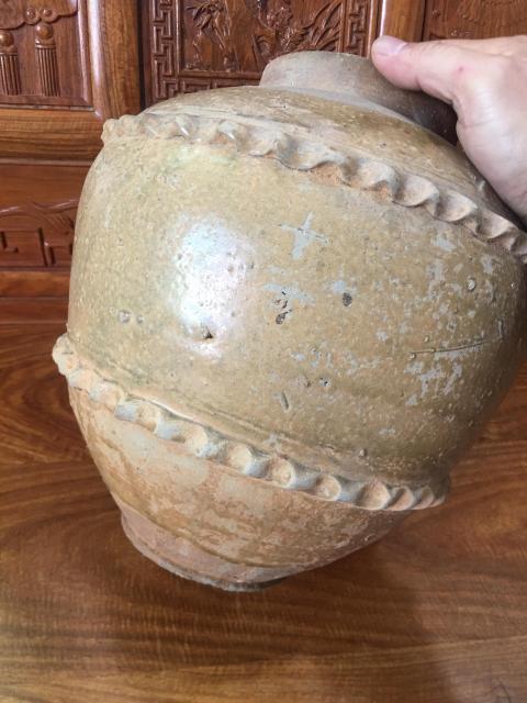 古玩陶瓷（館藏級(jí)）波浪釘青釉大罐（館藏精品）拍賣，當(dāng)前價(jià)格2888元