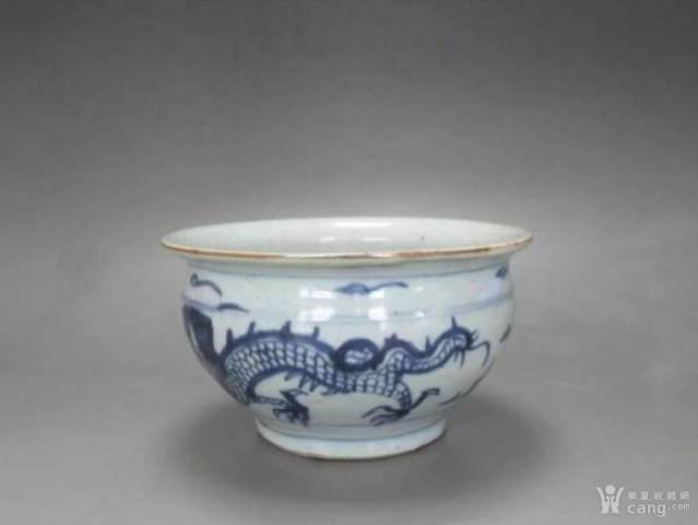 古玩陶瓷清中早期青花趕珠龍紋香爐拍賣，當前價格1388元