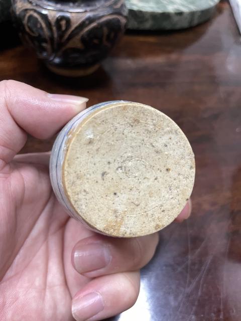 古玩陶瓷明 花卉紋青花水盂拍賣,當(dāng)前價(jià)格1280元