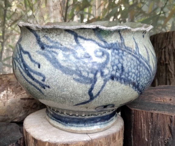 古玩陶瓷晚明龍紋青花香爐拍賣,當前價格2500元