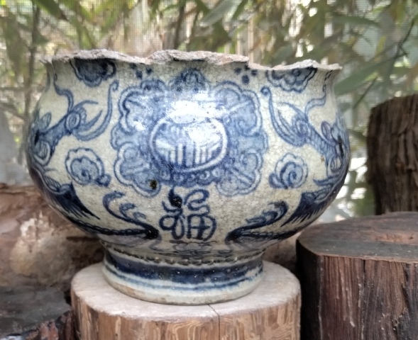 古玩陶瓷晚明龍紋青花香爐拍賣,當前價格2500元