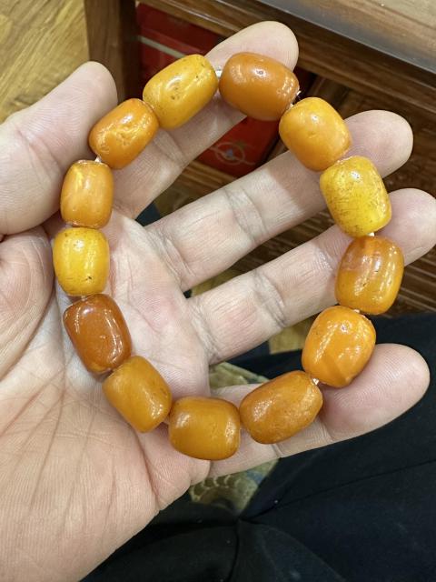 古玩玉器天然老蜜蠟手串拍賣,當前價格22222元