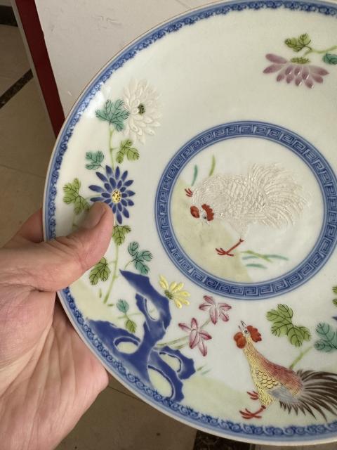 古玩陶瓷青花粉彩官上加官紋盤拍賣，當(dāng)前價格22222元