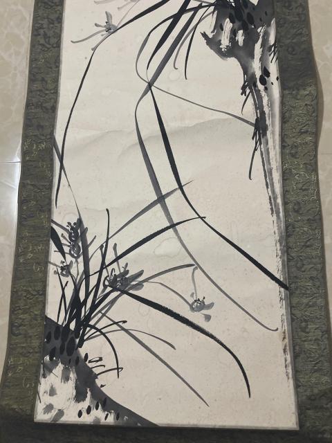 古玩字畫愛新覺羅溥宇款寫意水墨幽蘭拍賣,當(dāng)前價(jià)格16000元
