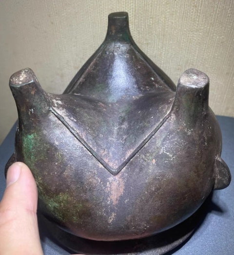 古玩銅器宋代鬲式爐（僅供交流）拍賣，當(dāng)前價(jià)格153800元
