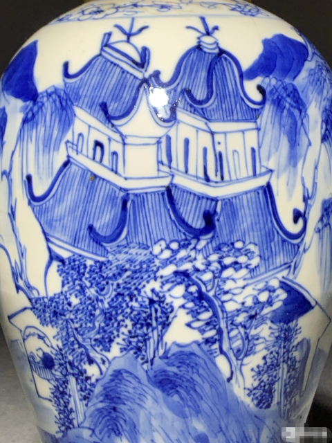 古玩陶瓷清中晚期青花山水人物紋瓶拍賣,當前價格999元