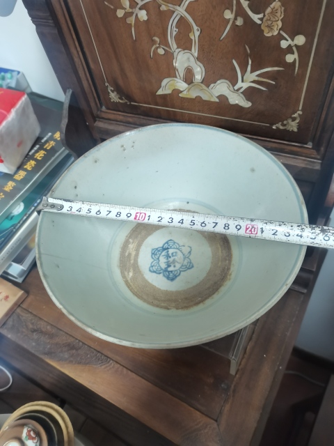 古玩陶瓷青花壽字紋大碗拍賣,當(dāng)前價(jià)格2222元