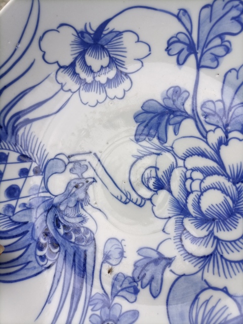 古玩陶瓷清早雍乾時期鳳穿牡丹紋青花盤拍賣,當前價格8800元