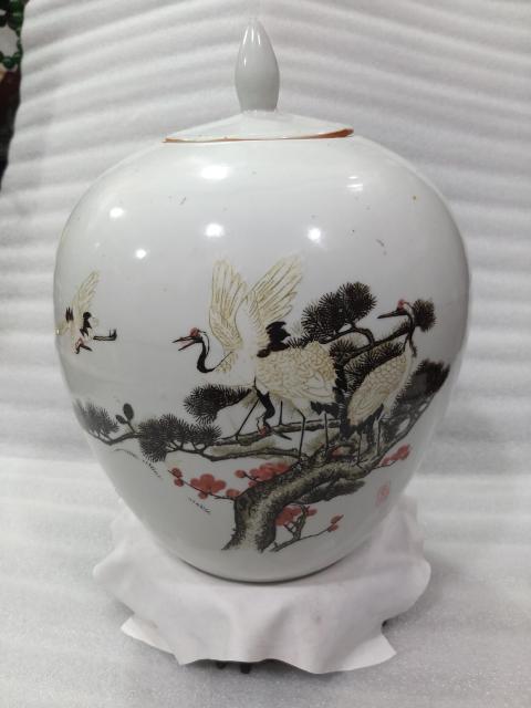 古玩陶瓷粉彩松鶴紋蓋罐拍賣，當前價格1180元