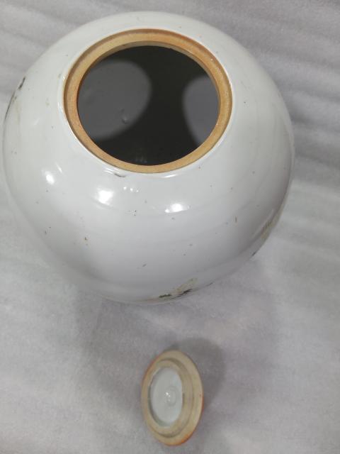 古玩陶瓷粉彩松鶴紋蓋罐拍賣，當前價格1180元