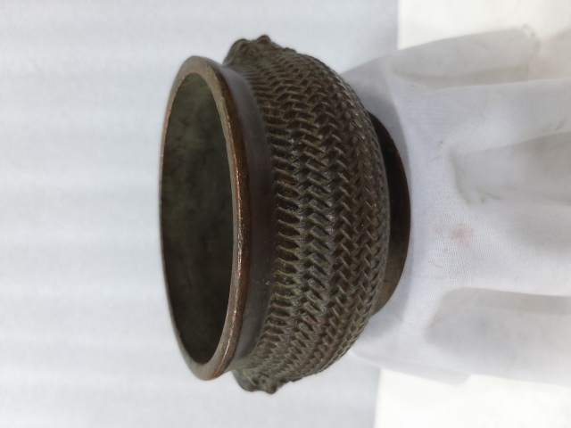 古玩雜項銅爐拍賣，當前價格188元