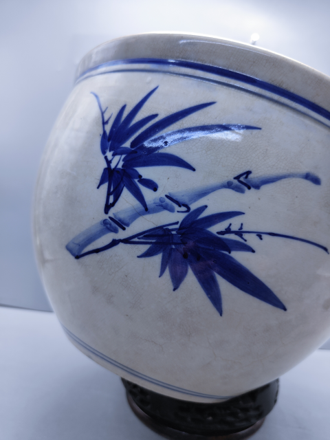 古玩陶瓷青花雙馬紋馬蹄尊拍賣，當前價格8600元