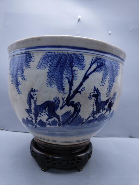 古玩陶瓷青花雙馬紋馬蹄尊拍賣，當前價格8600元