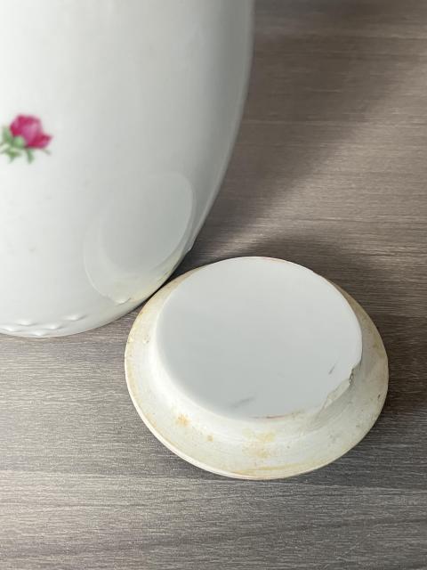 古玩陶瓷解放初 精品粉彩花卉紋鼓釘罐拍賣，當(dāng)前價(jià)格280元