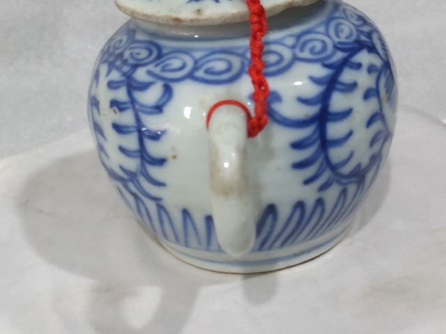 古玩陶瓷青花纏枝花紋茶壺拍賣，當前價格1280元