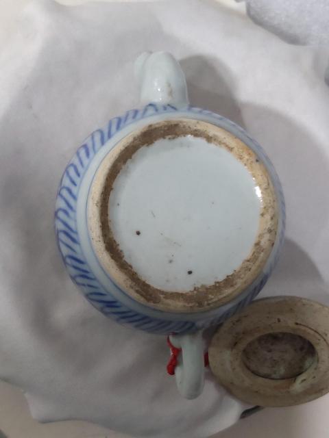 古玩陶瓷青花纏枝花紋茶壺拍賣，當前價格1280元