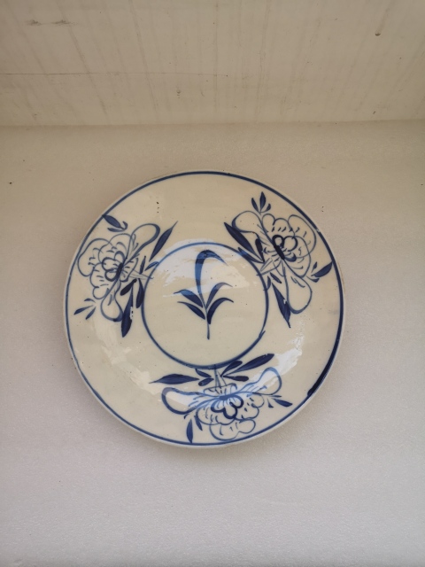 古玩陶瓷花卉紋青花盤拍賣，當前價格450元