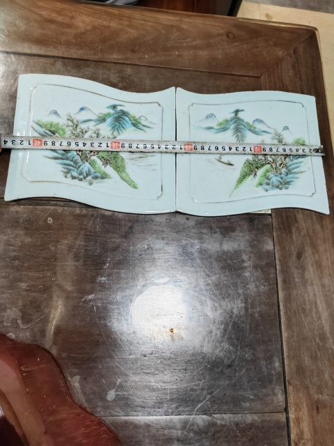 古玩陶瓷民國粉彩山水人物瓷板畫一對拍賣,當前價格2800元