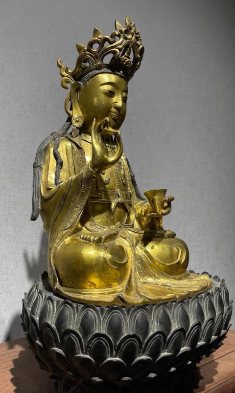 古玩銅器明晚期鎏金佛造像拍賣，當(dāng)前價(jià)格985000元