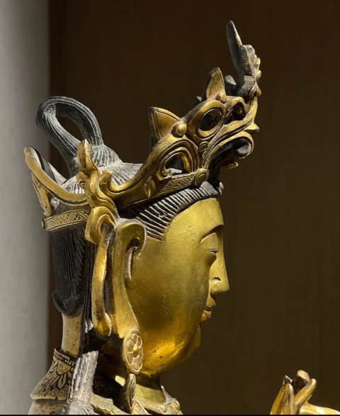 古玩銅器明晚期鎏金佛造像拍賣，當(dāng)前價(jià)格985000元