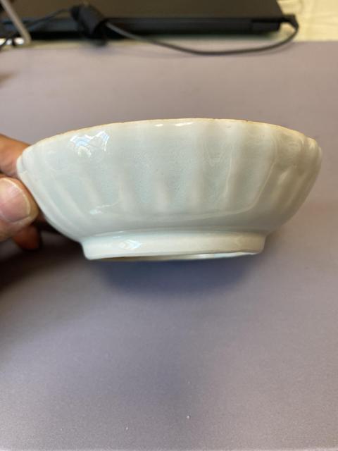 古玩陶瓷白釉花口盤拍賣,當前價格3200元