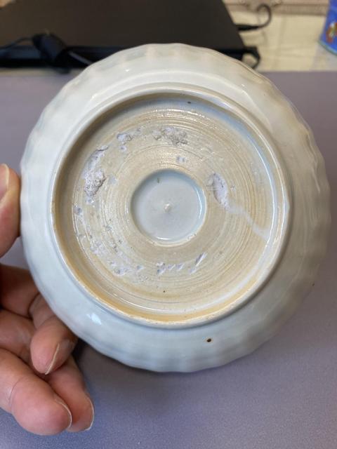 古玩陶瓷白釉花口盤拍賣,當前價格3200元