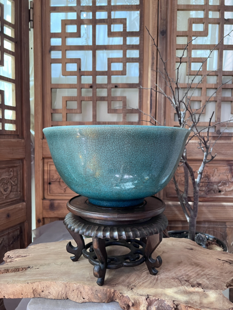 古玩陶瓷【超大器型·孔雀藍】哥釉撇口大碗拍賣，當前價格11000元