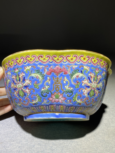 古玩陶瓷福壽紋粉彩花口碗拍賣,當(dāng)前價格6600元