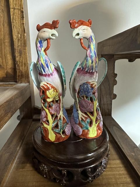 古玩陶瓷金生盛粉彩鳳凰塑像拍賣,當(dāng)前價格18500元
