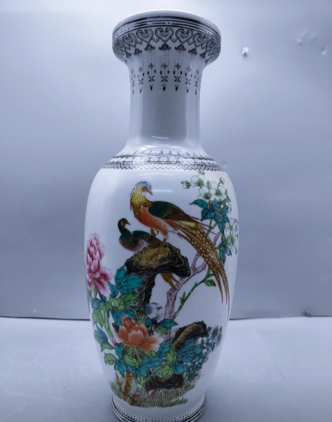 古玩陶瓷粉彩雉雞牡丹圖盤口瓶拍賣，當前價格1680元