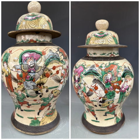 古玩陶瓷一對(duì)哥釉五彩刀馬人物戰(zhàn)將紋將軍罐拍賣,當(dāng)前價(jià)格16500元
