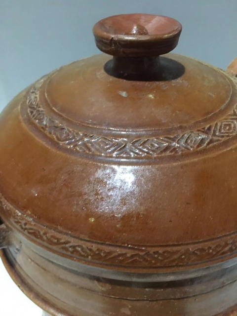 古董品 醬釉 琴香炉 中国古玩 時代物 域鉴古玩】唐·酱釉双系执壶拍卖价格/图片/值多少钱