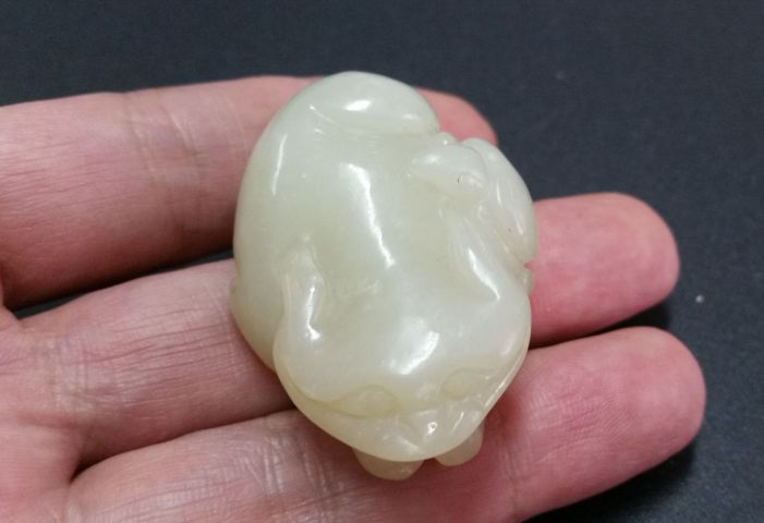 古玩玉器和田玉雕金蟾玉龜把件拍賣,當前價格580元