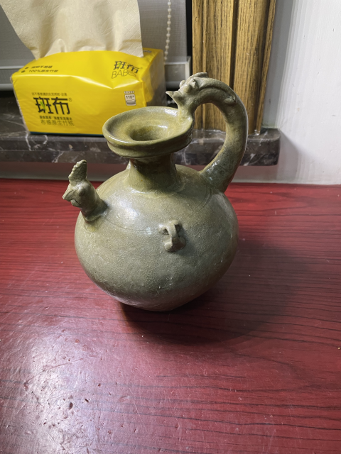 古玩陶瓷館藏級兩晉越窯青瓷龍鳳壺拍賣，當前價格99999元
