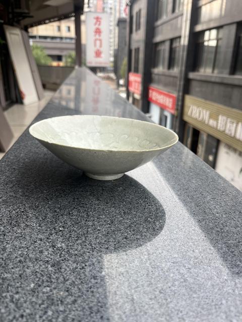 古玩陶瓷宋.影青釉云氣紋斗笠碗拍賣,當前價格2980元
