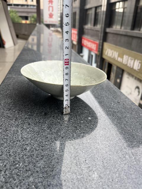 古玩陶瓷宋.影青釉云氣紋斗笠碗拍賣,當前價格2980元
