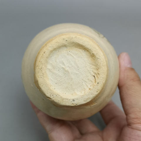 古玩陶瓷清代花卉紋青花瓶拍賣，當前價格850元