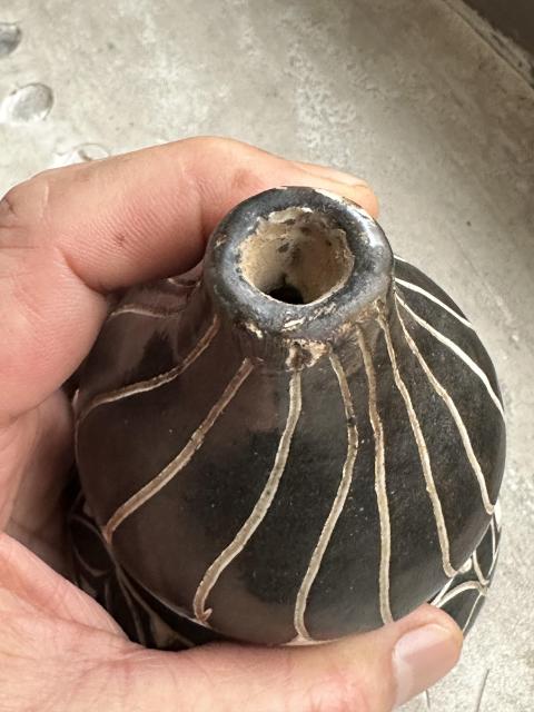 古玩陶瓷磁州窯剃刻劃黑釉葫蘆瓶拍賣,當前價格18888元