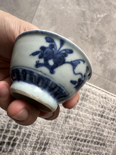 古玩陶瓷青花三多紋茶杯拍賣(mài)，當(dāng)前價(jià)格2000元