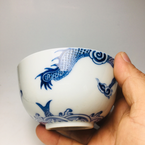 古玩陶瓷(精品收藏級)青花魚化龍紋墩式碗拍賣,當(dāng)前價格3888元